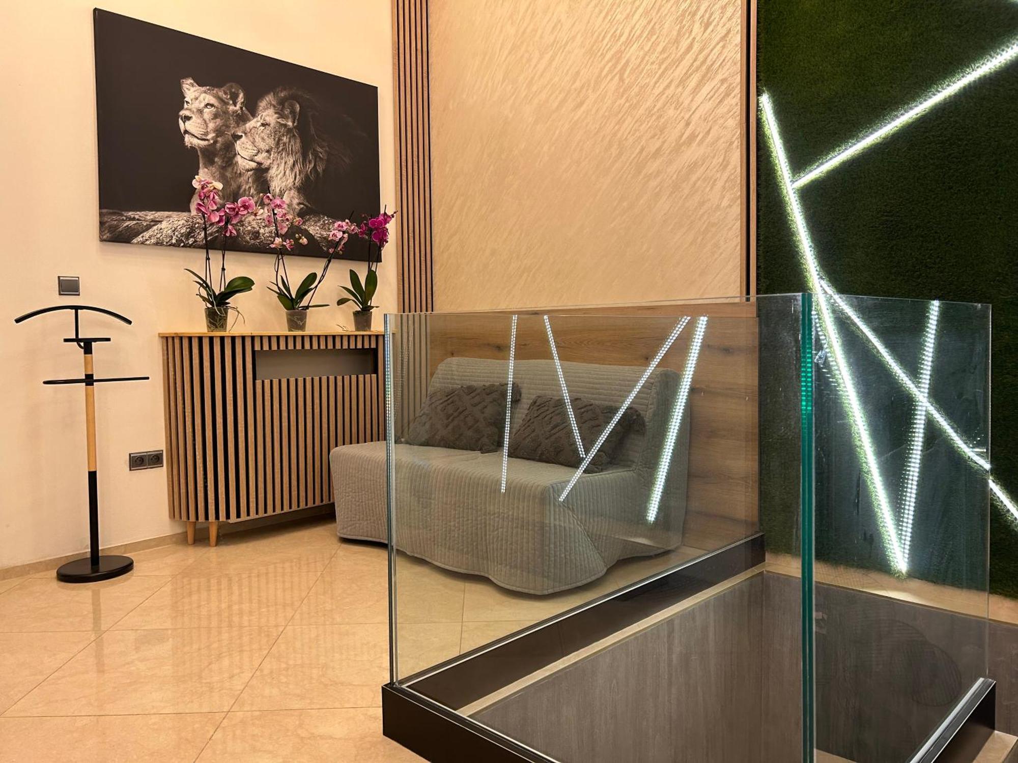 Leo Apartment Suite & Private Spa Zone - Old City Bratislava Luaran gambar