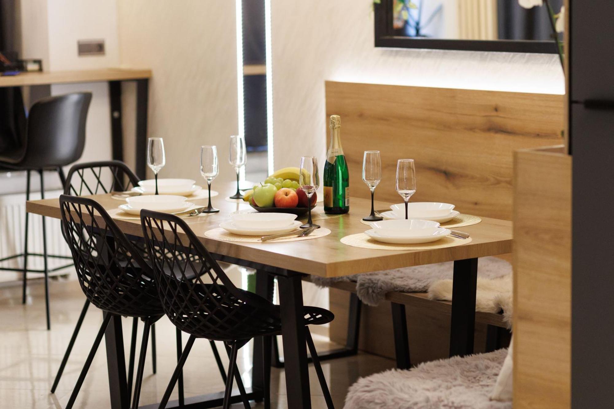 Leo Apartment Suite & Private Spa Zone - Old City Bratislava Luaran gambar