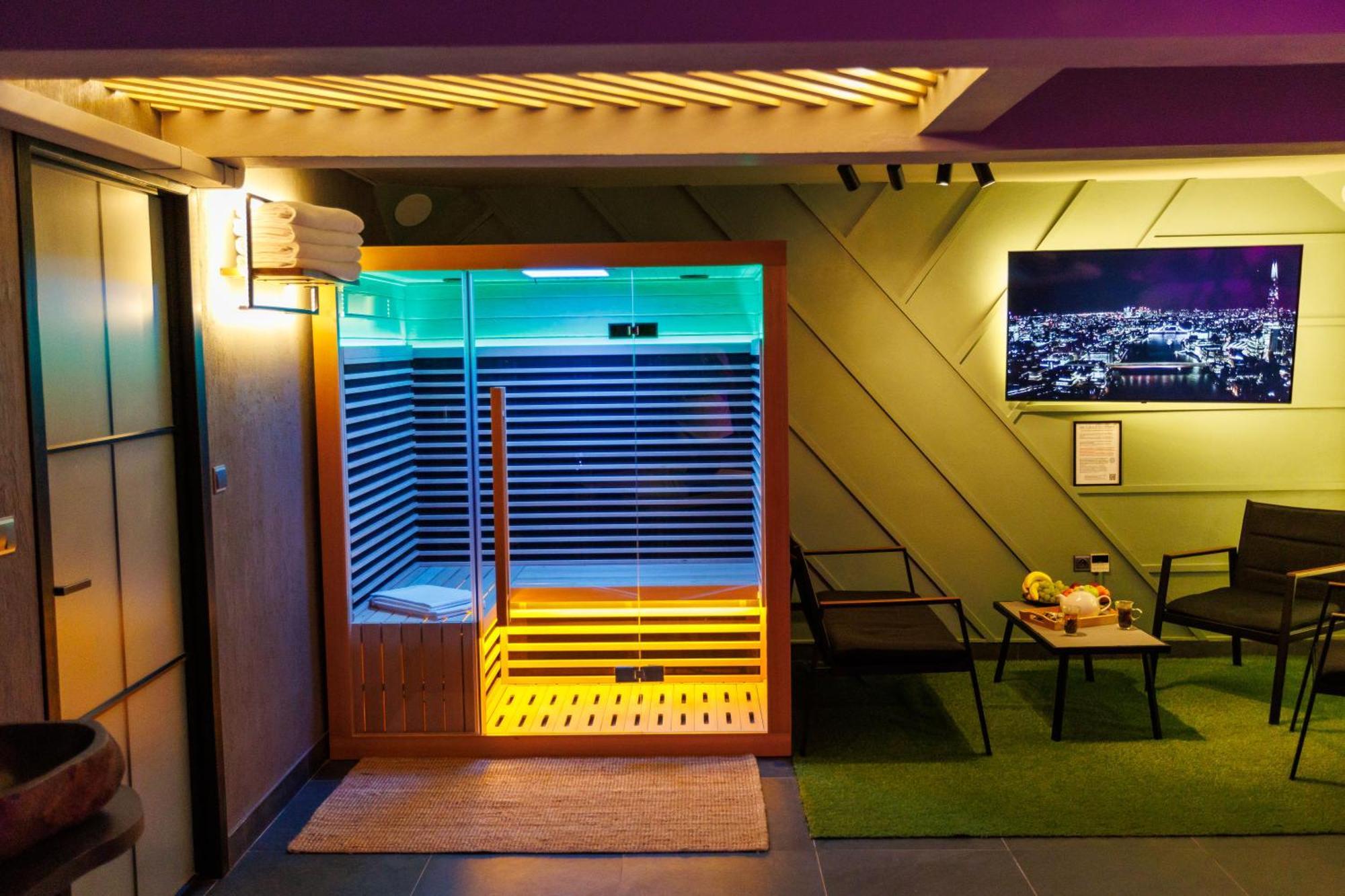 Leo Apartment Suite & Private Spa Zone - Old City Bratislava Luaran gambar