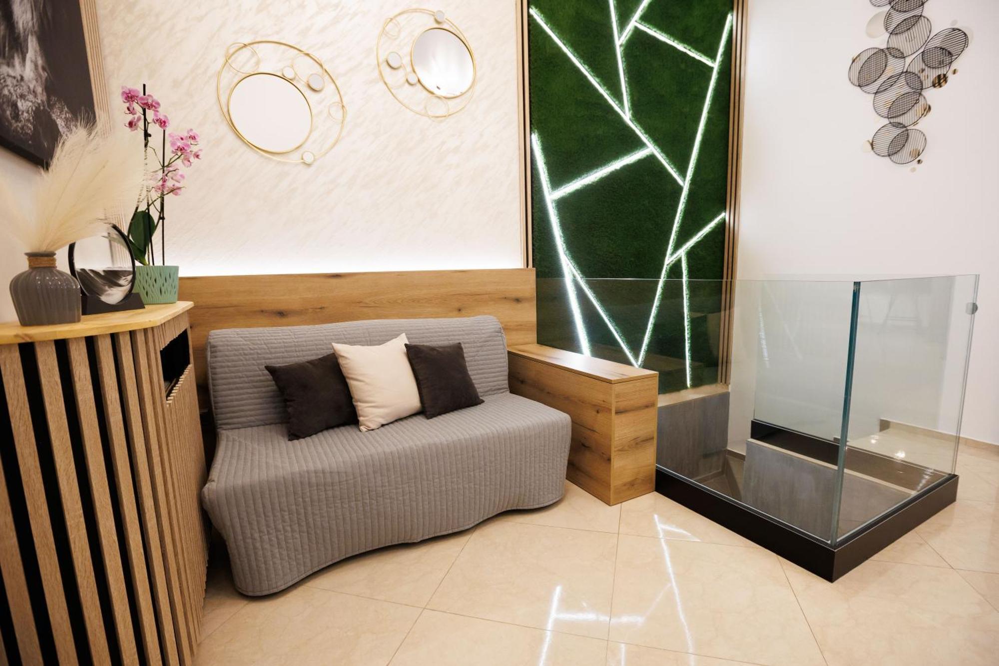 Leo Apartment Suite & Private Spa Zone - Old City Bratislava Luaran gambar