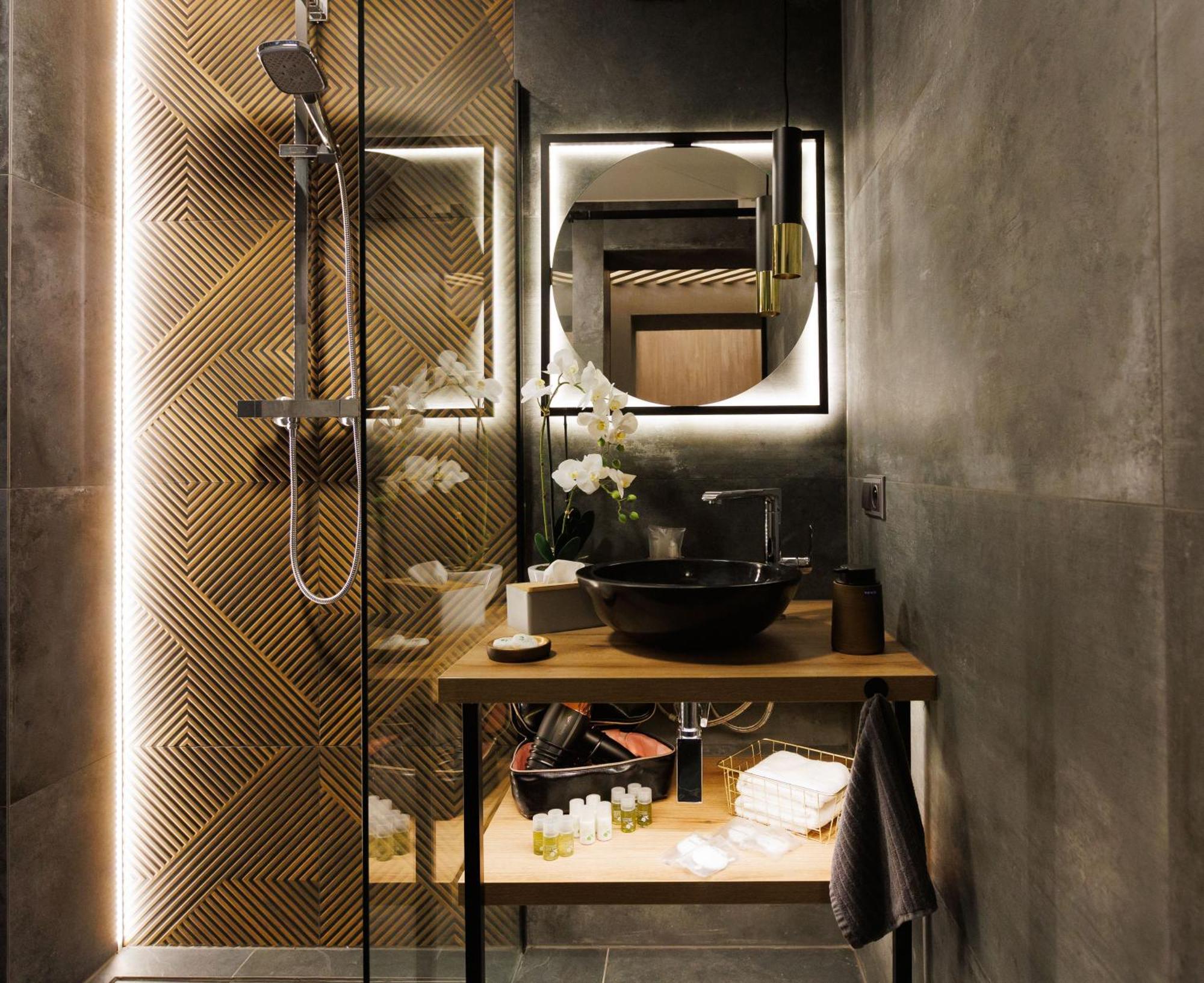 Leo Apartment Suite & Private Spa Zone - Old City Bratislava Luaran gambar