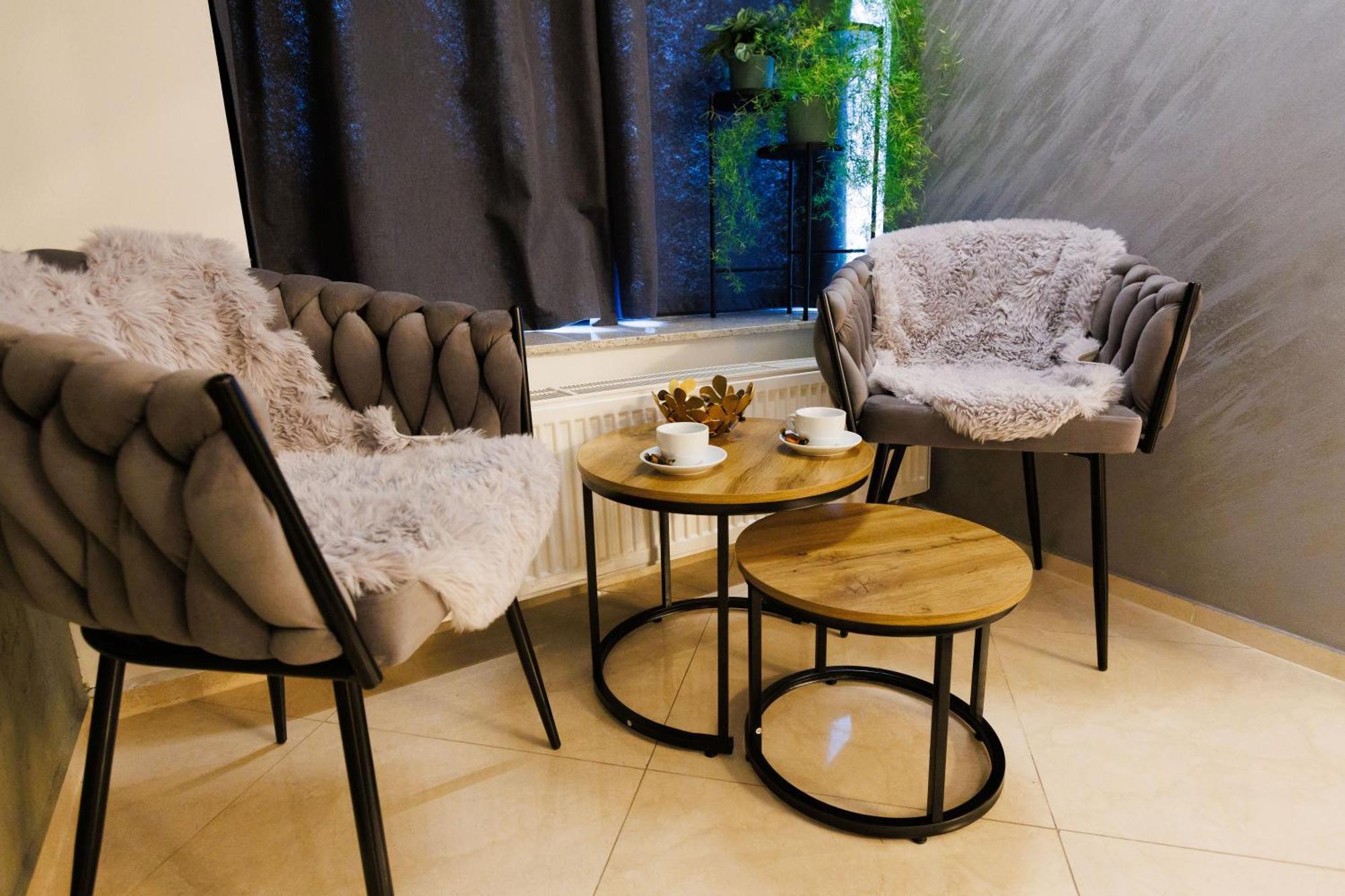 Leo Apartment Suite & Private Spa Zone - Old City Bratislava Luaran gambar